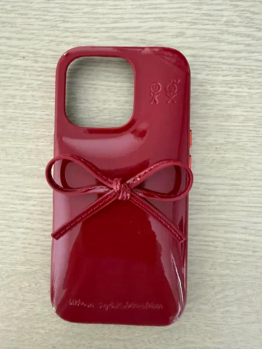 JADE iPhone15プロUrban Sophistication The Puffer Case® - Jade